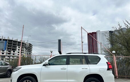 Toyota Land Cruiser Prado 150 рестайлинг 2, 2019 год, 5 550 000 рублей, 2 фотография