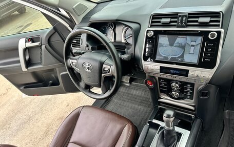 Toyota Land Cruiser Prado 150 рестайлинг 2, 2019 год, 5 550 000 рублей, 35 фотография