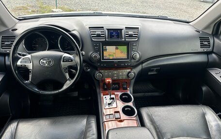 Toyota Highlander III, 2013 год, 2 790 000 рублей, 10 фотография