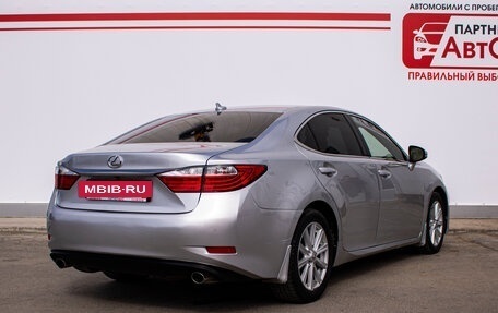 Lexus ES VII, 2013 год, 1 850 000 рублей, 7 фотография