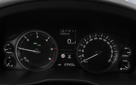 Toyota Land Cruiser 200, 2016 год, 6 289 000 рублей, 12 фотография