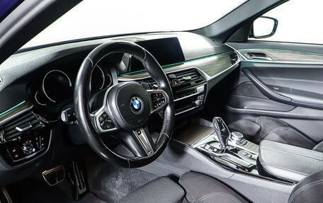 BMW 5 серия, 2020 год, 4 598 000 рублей, 15 фотография
