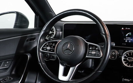 Mercedes-Benz A-Класс, 2019 год, 2 998 000 рублей, 17 фотография