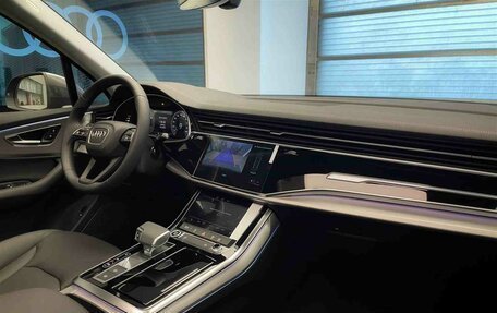 Audi Q7, 2023 год, 10 850 000 рублей, 12 фотография
