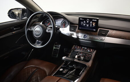 Audi A8, 2015 год, 4 149 000 рублей, 13 фотография
