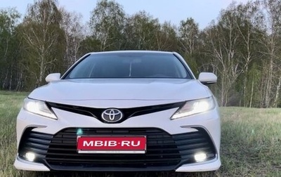 Toyota Camry, 2021 год, 3 390 000 рублей, 1 фотография