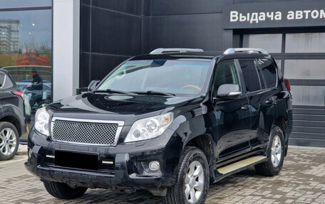 Toyota Land Cruiser Prado 150 рестайлинг 2, 2011 год, 3 099 000 рублей, 1 фотография