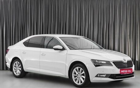 Skoda Superb III рестайлинг, 2018 год, 2 050 000 рублей, 1 фотография