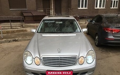 Mercedes-Benz E-Класс, 2004 год, 950 000 рублей, 1 фотография