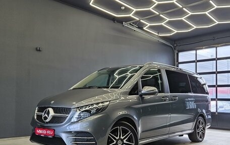 Mercedes-Benz V-Класс, 2023 год, 11 900 000 рублей, 1 фотография