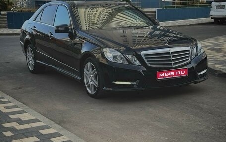 Mercedes-Benz E-Класс, 2012 год, 1 615 000 рублей, 1 фотография