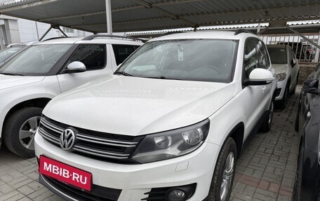 Volkswagen Tiguan I, 2012 год, 1 444 000 рублей, 1 фотография