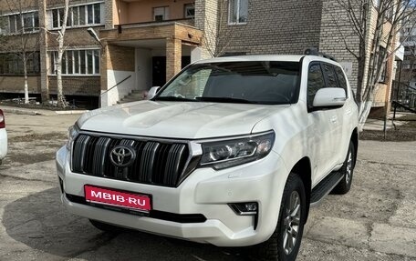 Toyota Land Cruiser Prado 150 рестайлинг 2, 2018 год, 5 700 000 рублей, 1 фотография