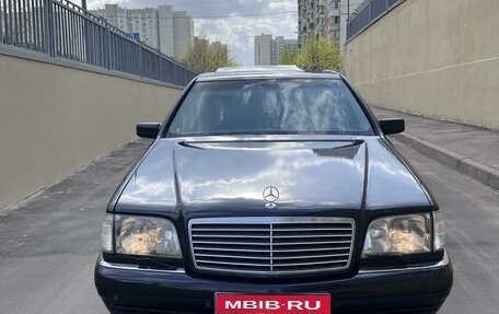Mercedes-Benz S-Класс, 1996 год, 800 000 рублей, 1 фотография