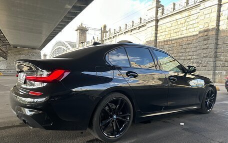 BMW 3 серия, 2019 год, 3 340 000 рублей, 1 фотография