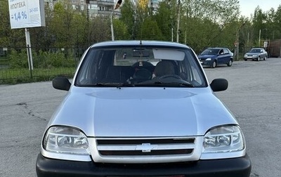 Chevrolet Niva I рестайлинг, 2003 год, 330 000 рублей, 1 фотография