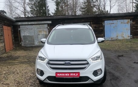 Ford Kuga III, 2019 год, 2 250 000 рублей, 1 фотография