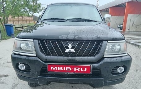 Mitsubishi Pajero Sport II рестайлинг, 2004 год, 950 000 рублей, 1 фотография