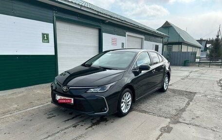 Toyota Corolla, 2020 год, 2 400 000 рублей, 1 фотография