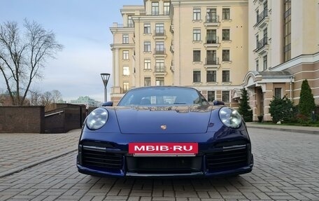 Porsche 911, 2021 год, 31 000 000 рублей, 4 фотография