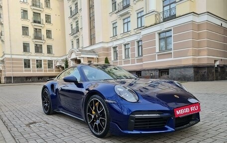 Porsche 911, 2021 год, 31 000 000 рублей, 3 фотография
