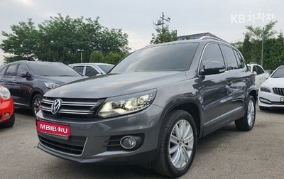 Volkswagen Tiguan I, 2015 год, 1 440 117 рублей, 1 фотография
