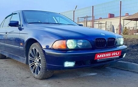 BMW 5 серия, 2000 год, 400 000 рублей, 2 фотография