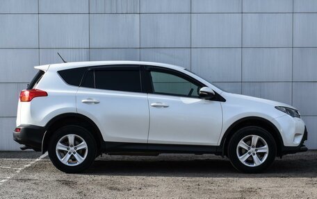 Toyota RAV4, 2013 год, 2 099 000 рублей, 5 фотография