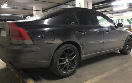 Volvo S60 III, 2003 год, 650 000 рублей, 2 фотография