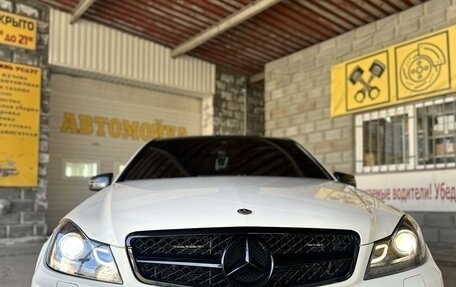 Mercedes-Benz C-Класс, 2011 год, 1 370 000 рублей, 3 фотография