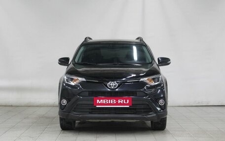 Toyota RAV4, 2018 год, 2 850 000 рублей, 2 фотография