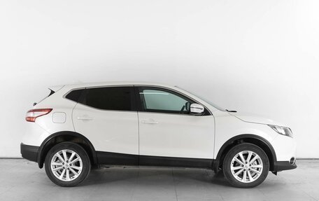 Nissan Qashqai, 2017 год, 1 899 000 рублей, 5 фотография