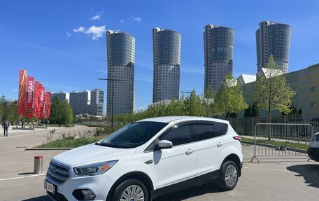 Ford Kuga III, 2017 год, 1 580 000 рублей, 4 фотография