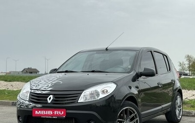 Renault Sandero I, 2012 год, 730 000 рублей, 1 фотография