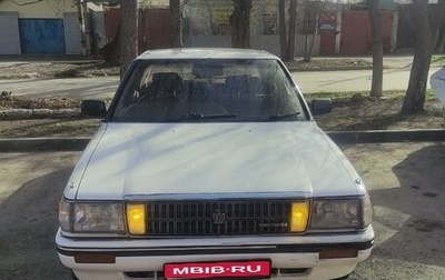 Toyota Crown, 1988 год, 400 000 рублей, 1 фотография