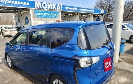 Toyota Sienta II, 2018 год, 1 525 000 рублей, 4 фотография