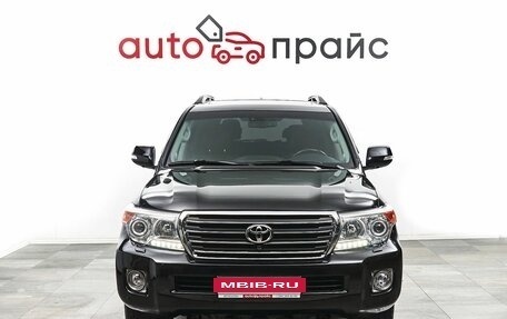 Toyota Land Cruiser 200, 2013 год, 4 597 000 рублей, 2 фотография