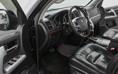 Toyota Land Cruiser 200, 2013 год, 4 597 000 рублей, 9 фотография