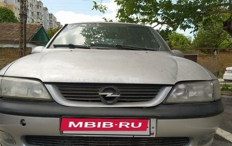 Opel Vectra B рестайлинг, 1997 год, 250 000 рублей, 4 фотография