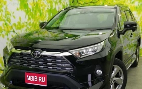 Toyota RAV4, 2021 год, 2 270 000 рублей, 1 фотография