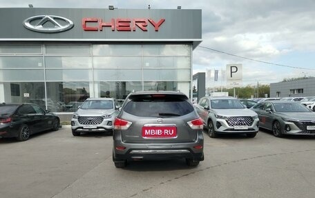 Nissan Pathfinder, 2015 год, 2 175 000 рублей, 6 фотография