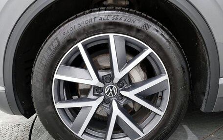 Volkswagen Touareg III, 2021 год, 4 900 000 рублей, 5 фотография