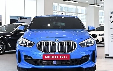 BMW 1 серия, 2021 год, 2 300 100 рублей, 2 фотография