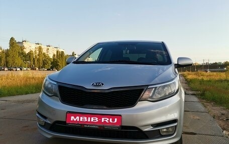 KIA Rio III рестайлинг, 2017 год, 1 360 000 рублей, 1 фотография