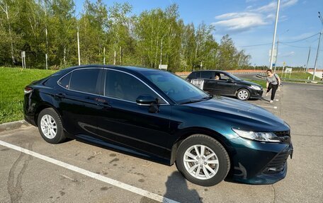 Toyota Camry, 2020 год, 2 850 000 рублей, 6 фотография