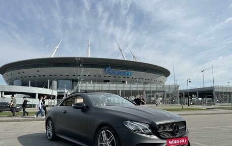 Mercedes-Benz E-Класс, 2017 год, 4 990 000 рублей, 2 фотография