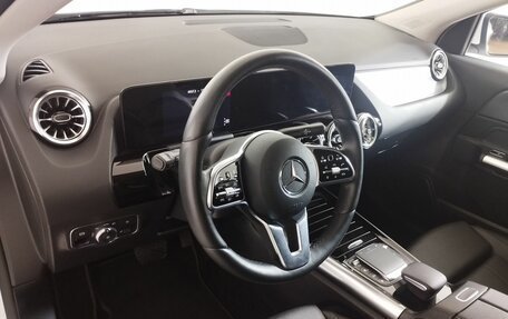 Mercedes-Benz GLA, 2021 год, 3 997 000 рублей, 8 фотография