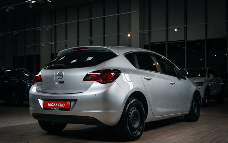 Opel Astra J, 2011 год, 949 000 рублей, 6 фотография