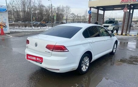 Volkswagen Passat B8 рестайлинг, 2016 год, 1 750 000 рублей, 3 фотография