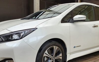 Nissan Leaf II, 2018 год, 2 070 000 рублей, 1 фотография
